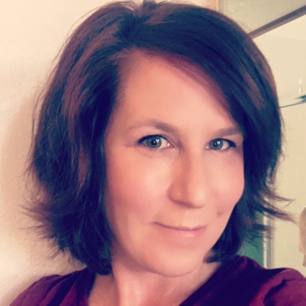 Meet your Posher, Deniz